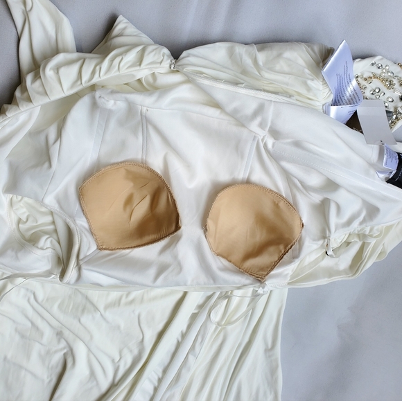 🔥FINAL PRICE DROP🔥 NWT$400 Mac Duggal One Shoulder Side Slit Gown Dress Sz 8 - Picture 10 of 15